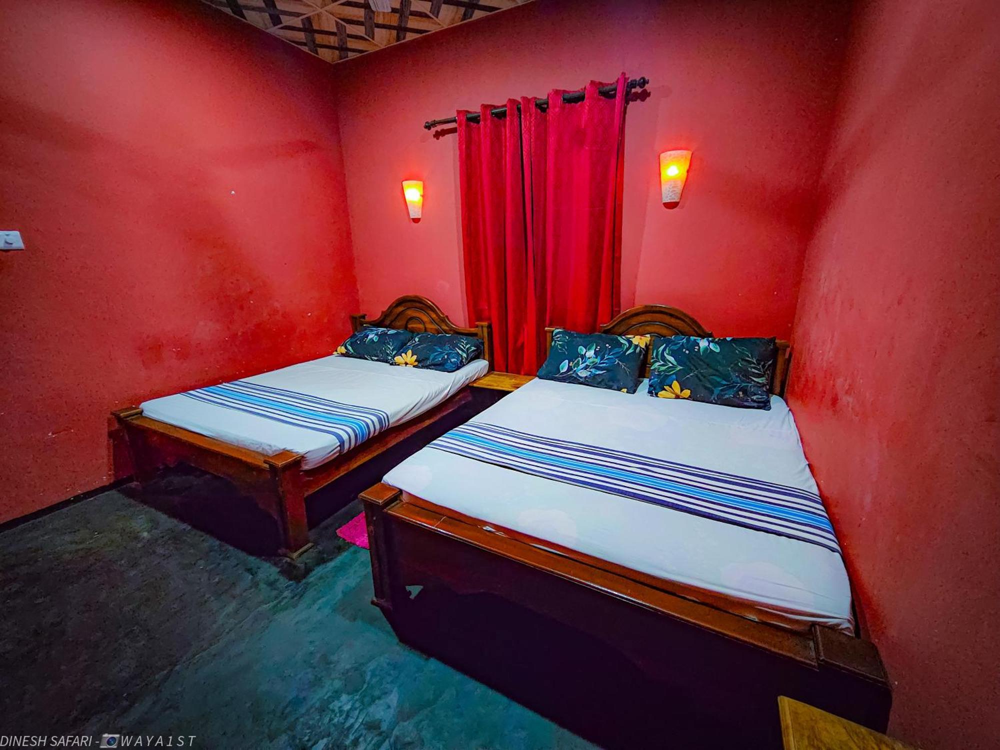 Dinesh Safari Homestay Udawalawe Buitenkant foto
